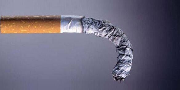 Das Rauchen von Zigaretten führt bei Männern zur Entwicklung von Impotenz